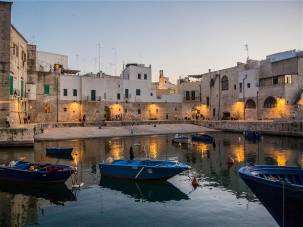 Dimora Aversa Monopoli Eksteriør billede